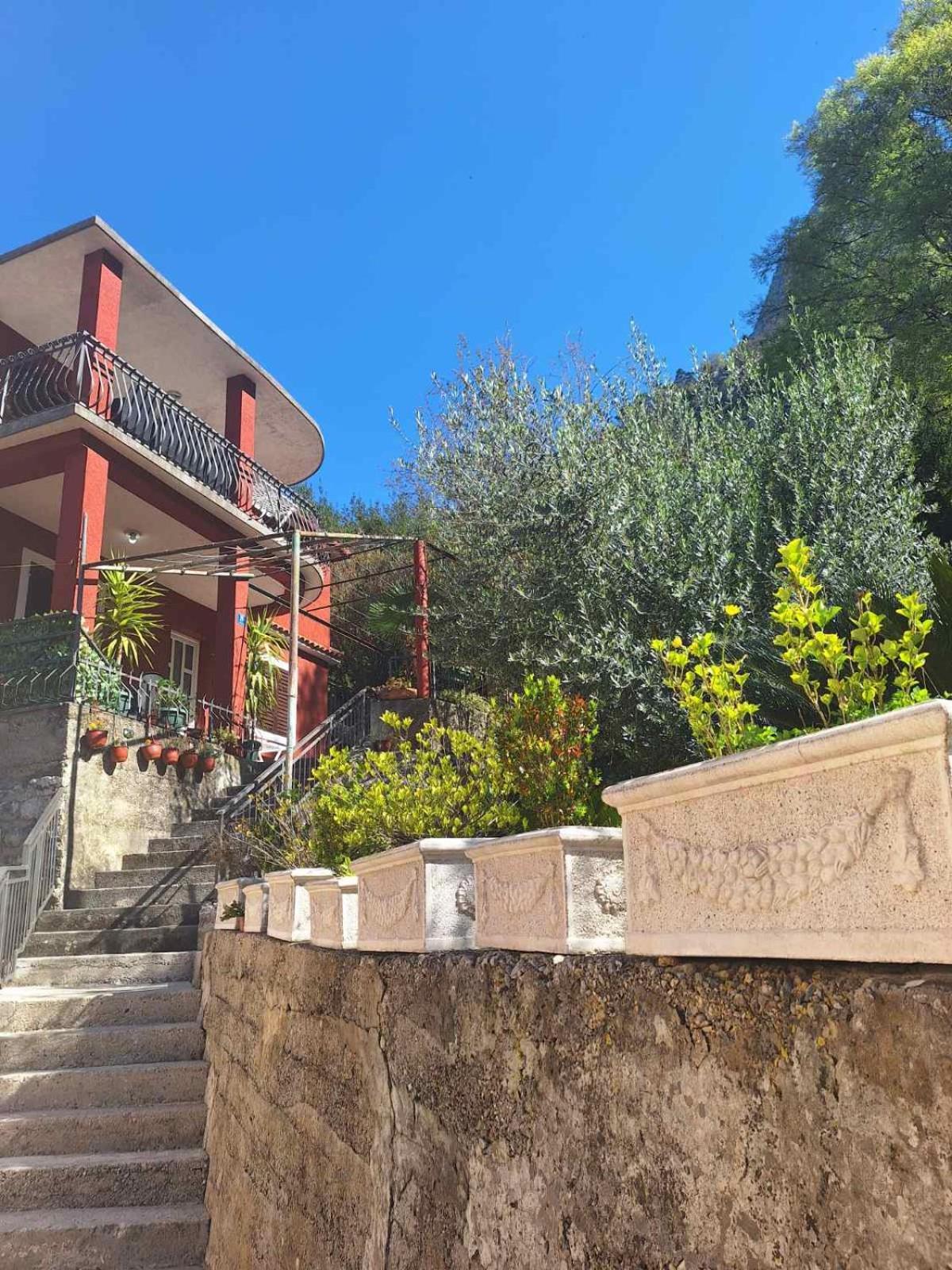 Red House Apartment Kotor Ngoại thất bức ảnh