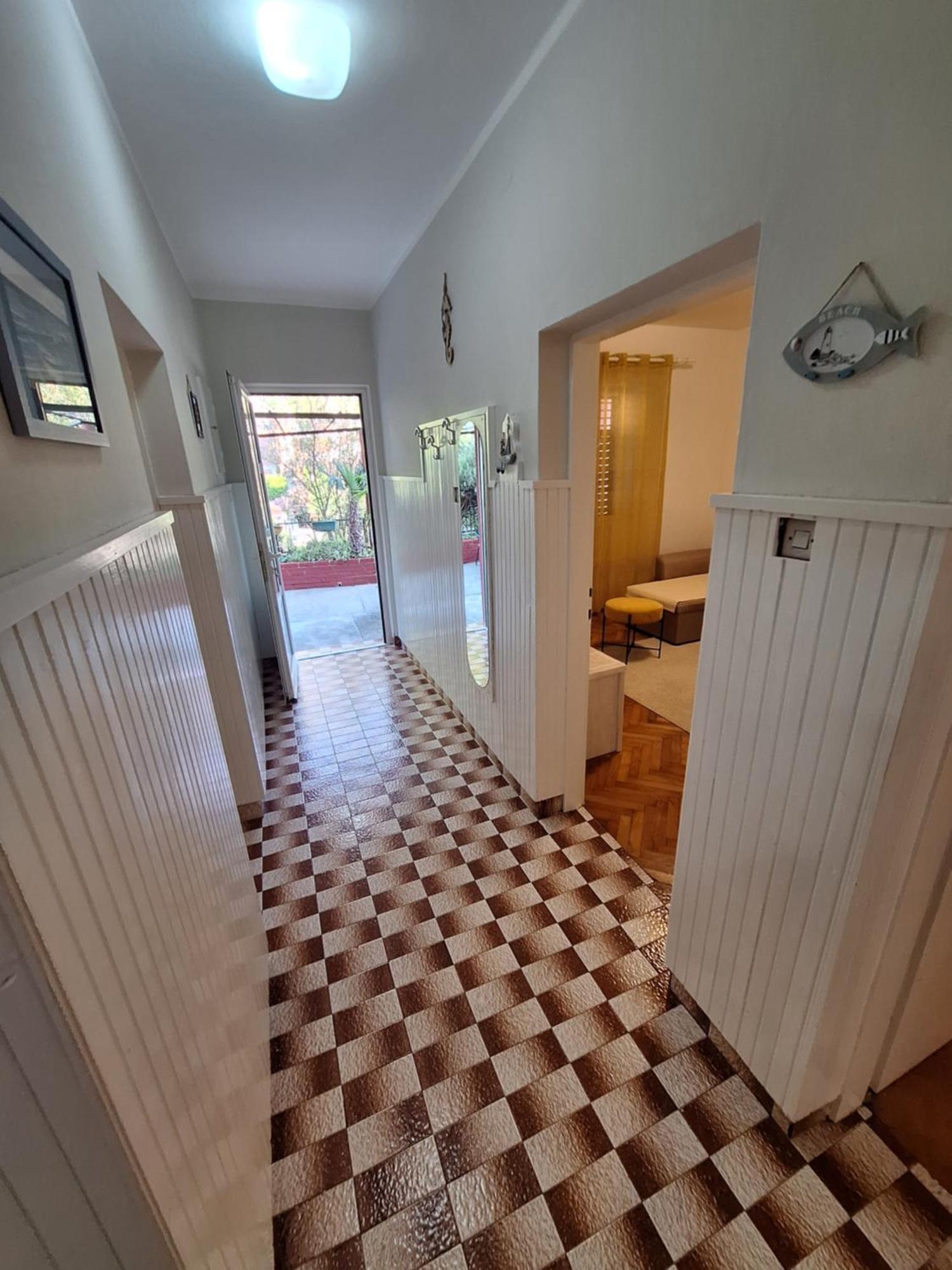 Red House Apartment Kotor Ngoại thất bức ảnh